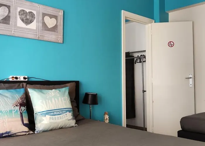 Studio 2/4P Avec Salle De Bain Prive